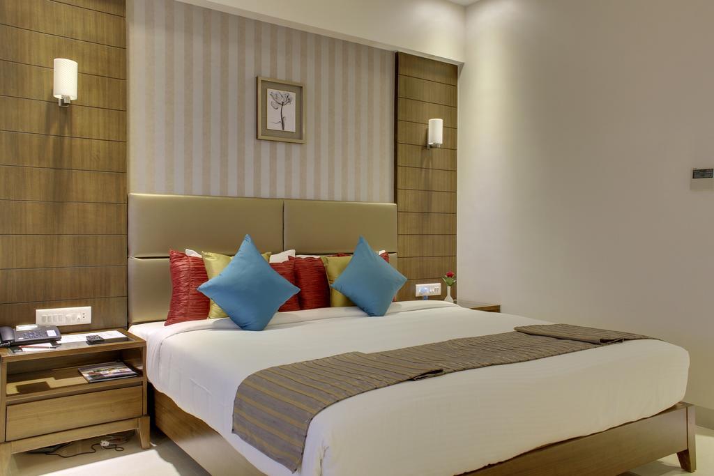 Hotel Suba Grand Dahej Exterior photo