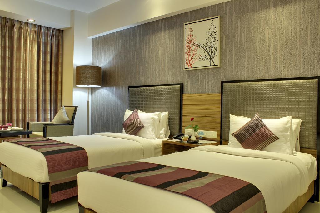 Hotel Suba Grand Dahej Exterior photo